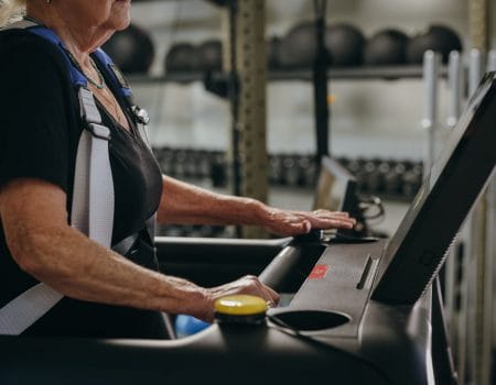 GaitBetter – Platformă de Reabilitare Motor-Cognitivă cu Realitate Virtuală - imagine 3